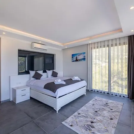 Villa Enfes Manzarali Lueks Paragon Kaş